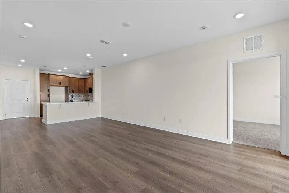 7545 LAUREATE BOULEVARD #7404 Orlando, FL 32827