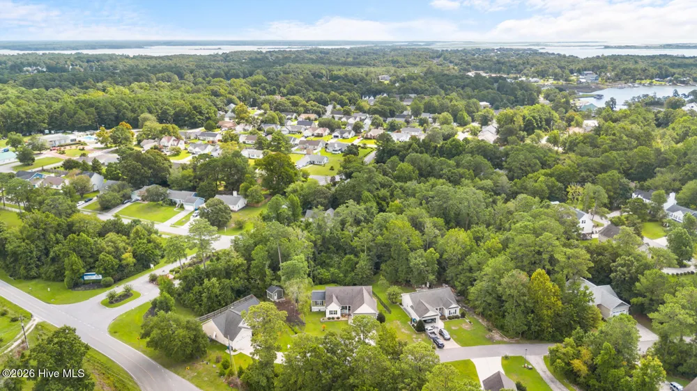 252 Derby Downs Drive Sneads Ferry, NC 28460