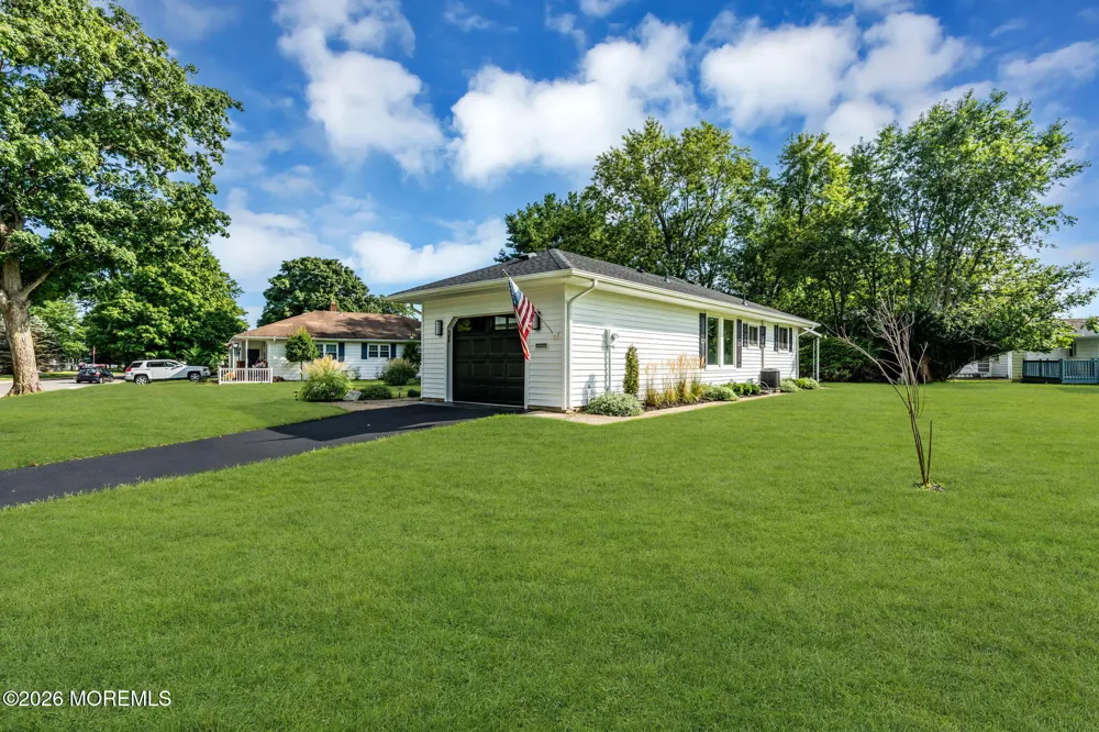 29 Falmouth Street Toms River, NJ 08757