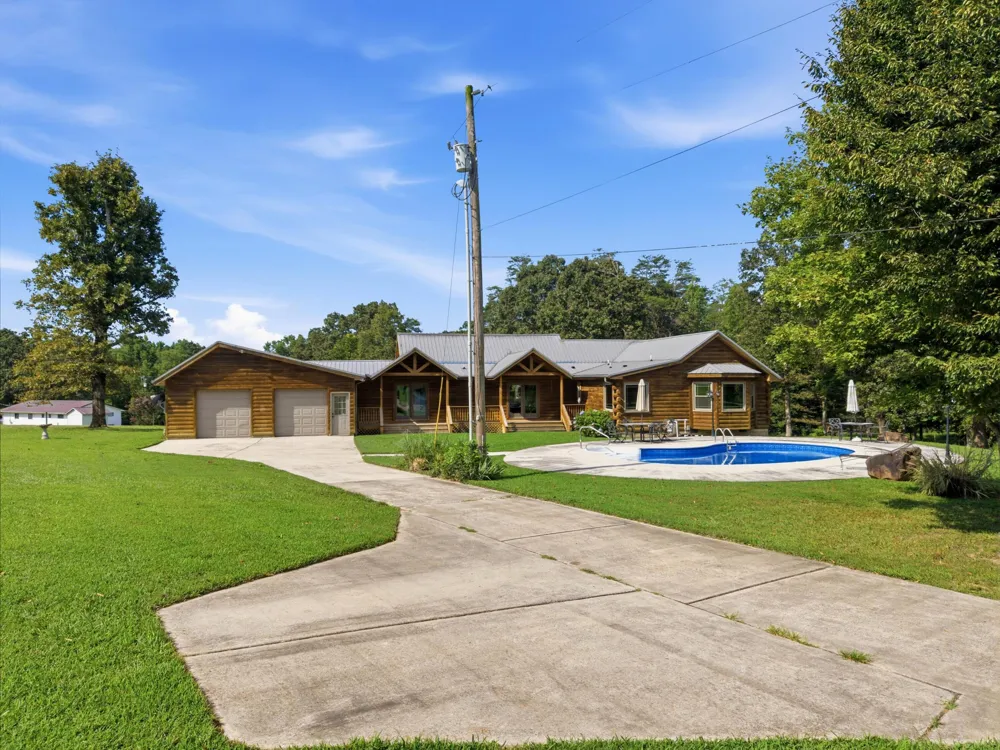 130 Belmont Church Road Whitwell, TN 37397
