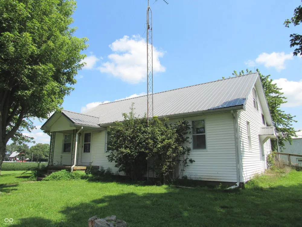 1731 W 600 S Crawfordsville, IN 47933
