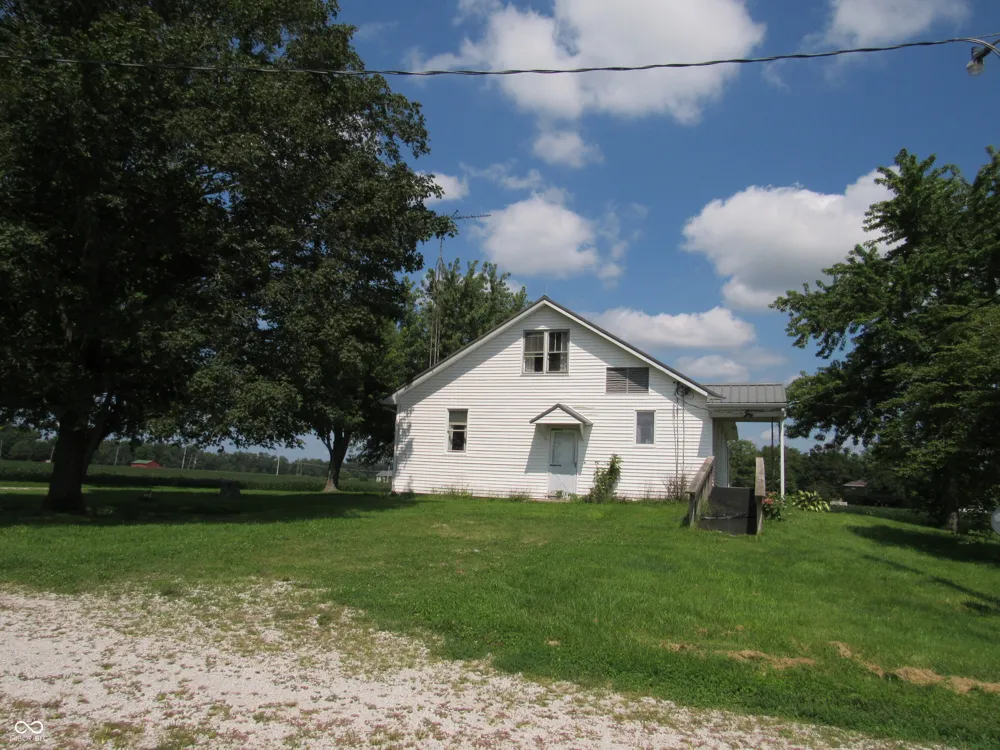 1731 W 600 S Crawfordsville, IN 47933