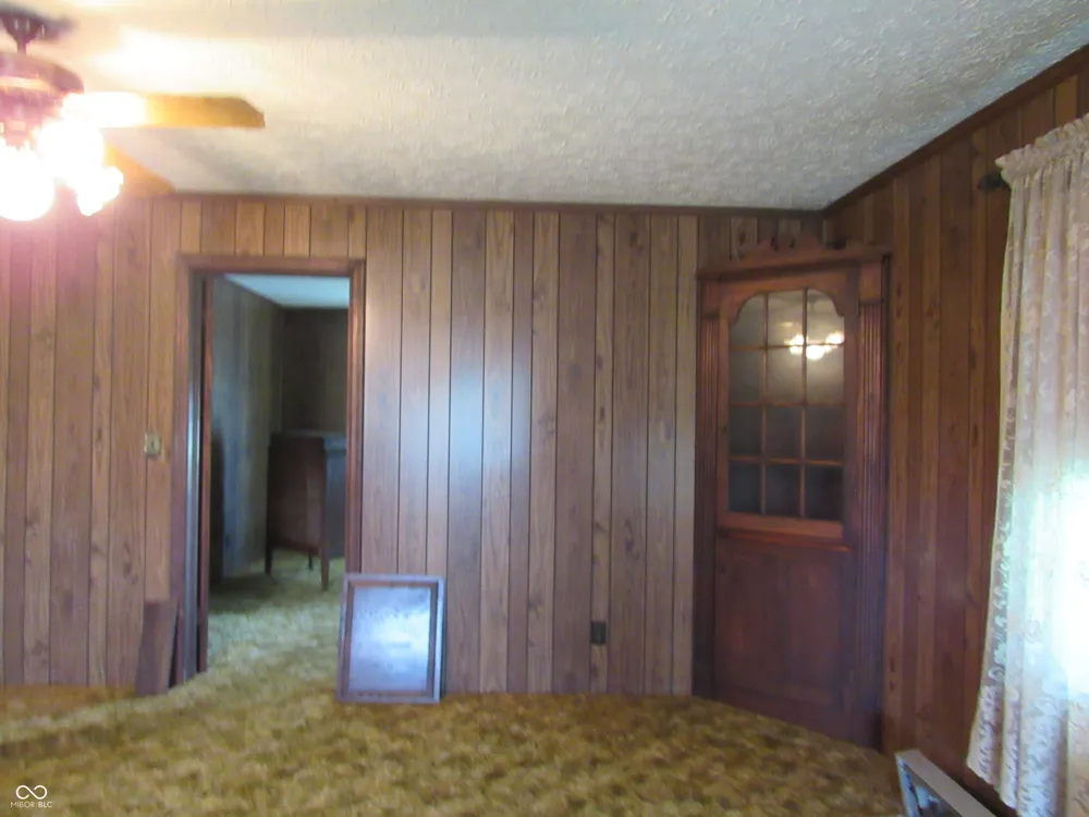1731 W 600 S Crawfordsville, IN 47933