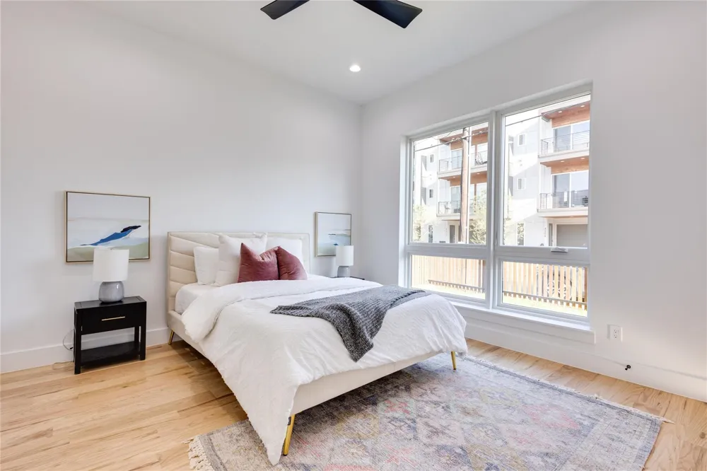 2336 Carroll Avenue Dallas, TX 75204