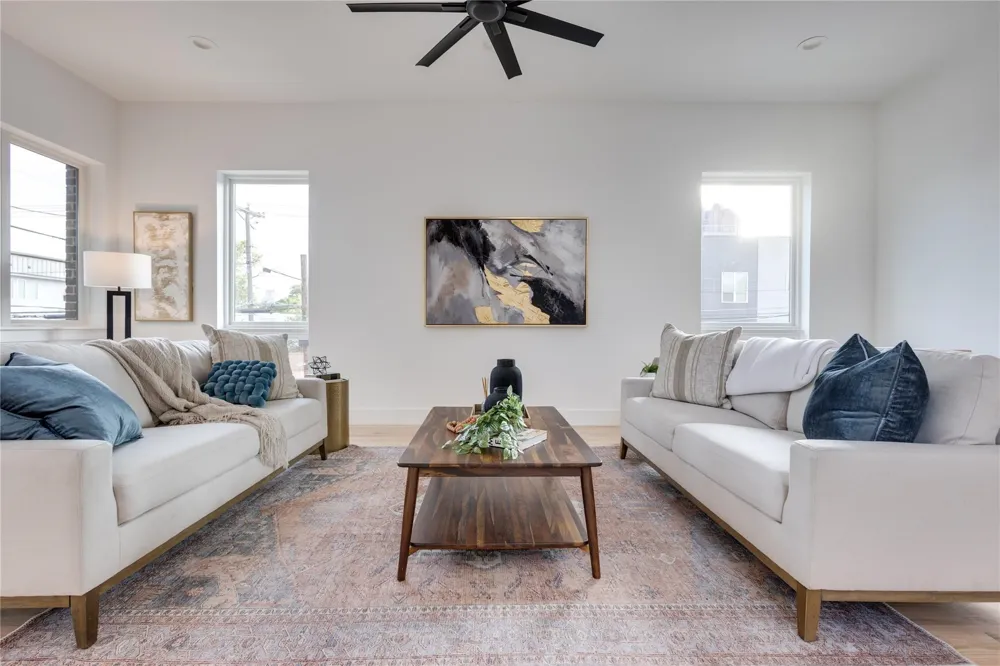 2336 Carroll Avenue Dallas, TX 75204