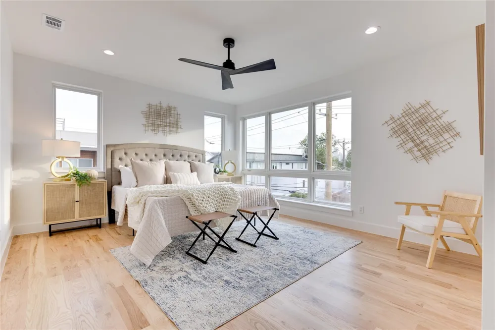 2336 Carroll Avenue Dallas, TX 75204