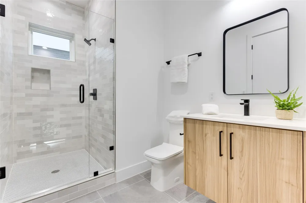 2336 Carroll Avenue Dallas, TX 75204