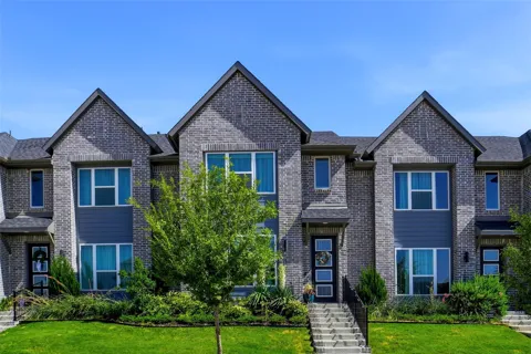1085 Carnation Drive