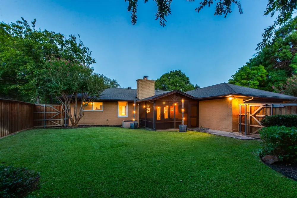 2901 Deep Valley Trail Plano, TX 75075