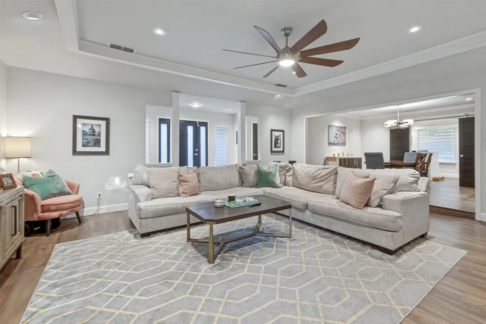 2901 Deep Valley Trail Plano, TX 75075