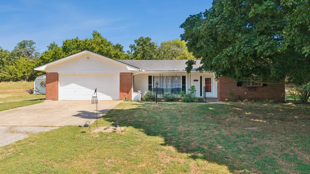 6869 W Old Keystone Road Cleveland, OK 74020