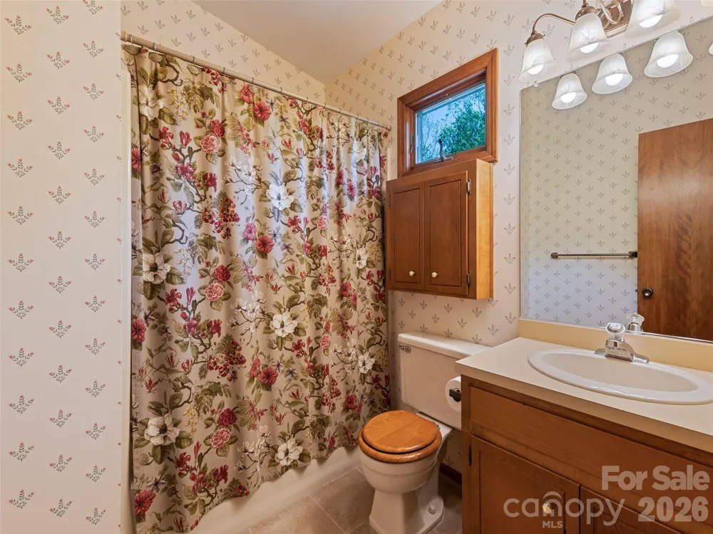 600 Brandywine Road #Unit 2 Waynesville, NC 28786