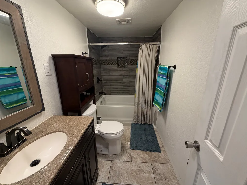1104 Harris Muskogee, OK 74403
