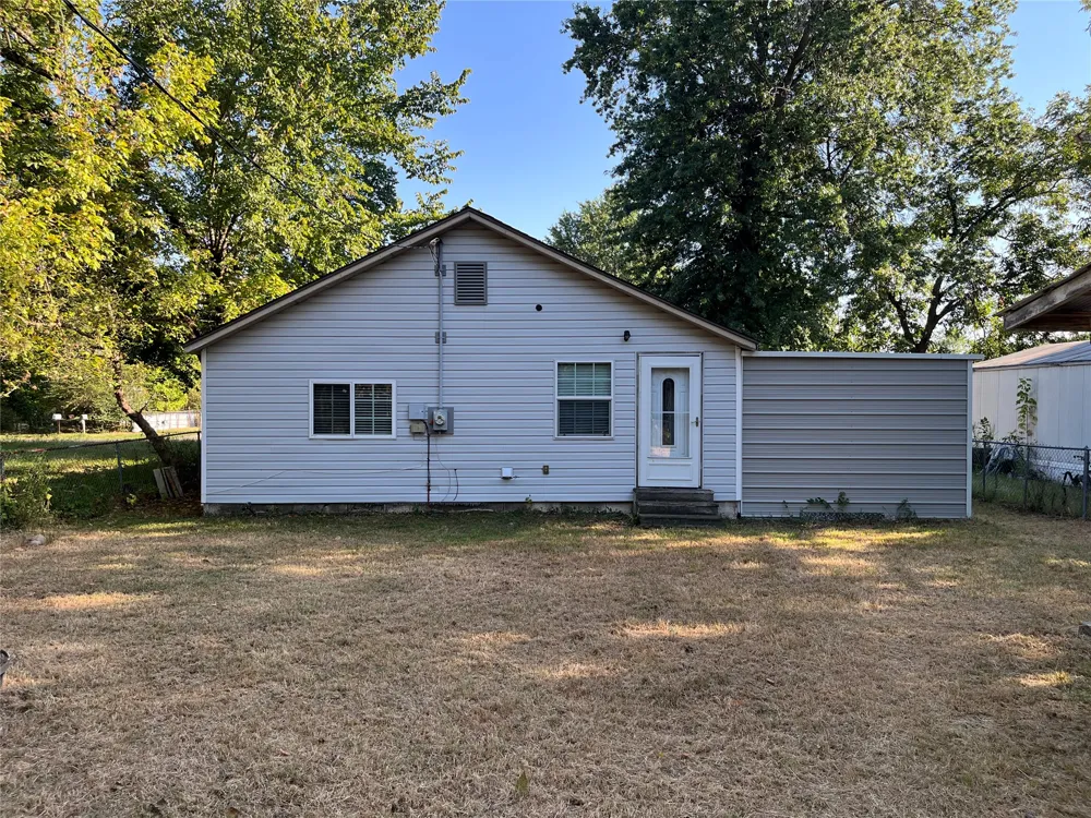 1104 Harris Muskogee, OK 74403