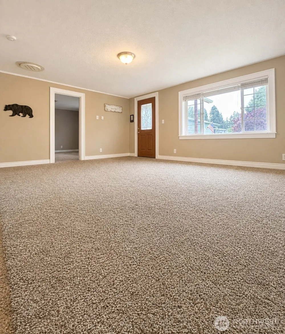 202 Old Hill Road Aberdeen, WA 98520