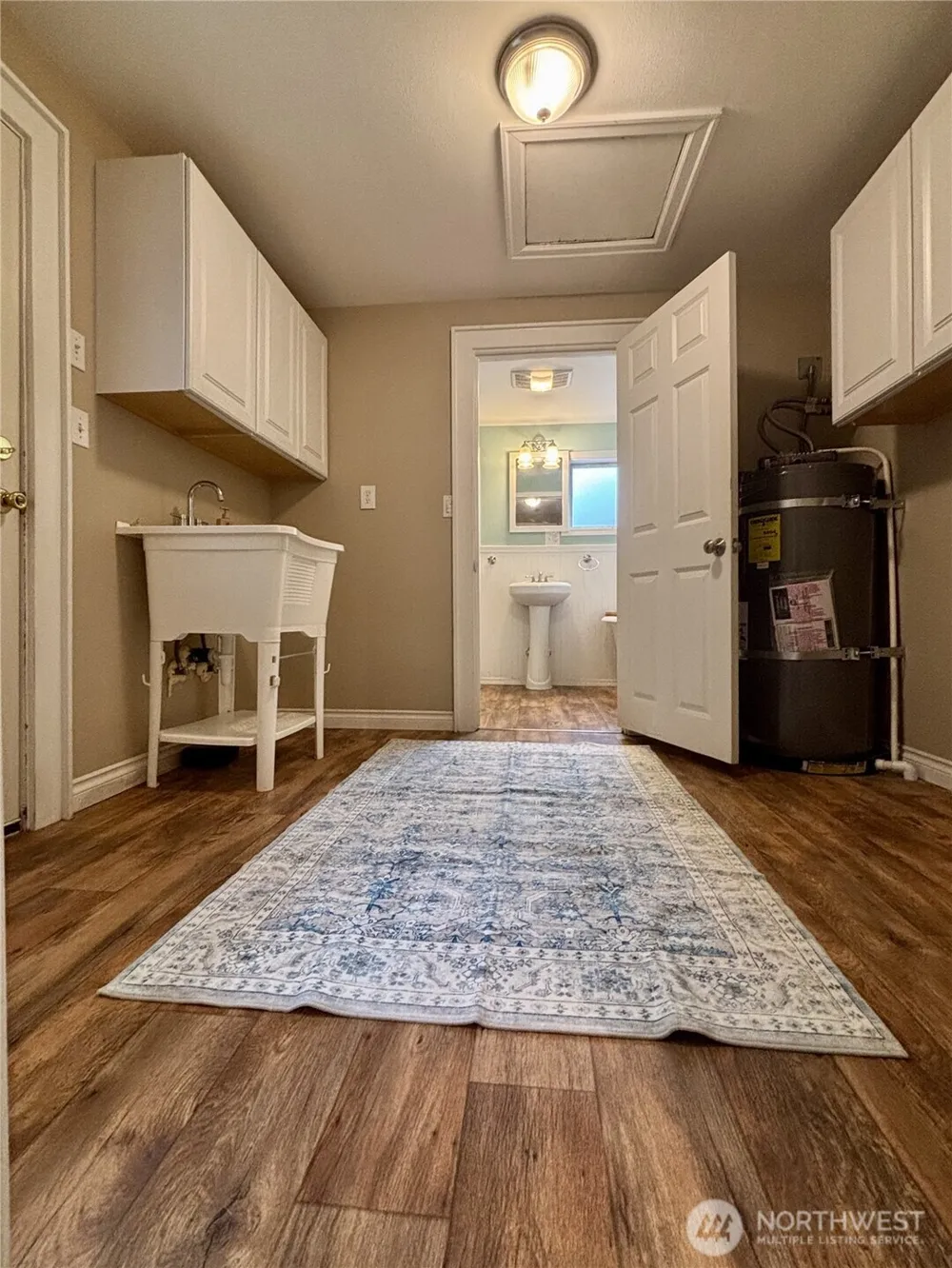 202 Old Hill Road Aberdeen, WA 98520