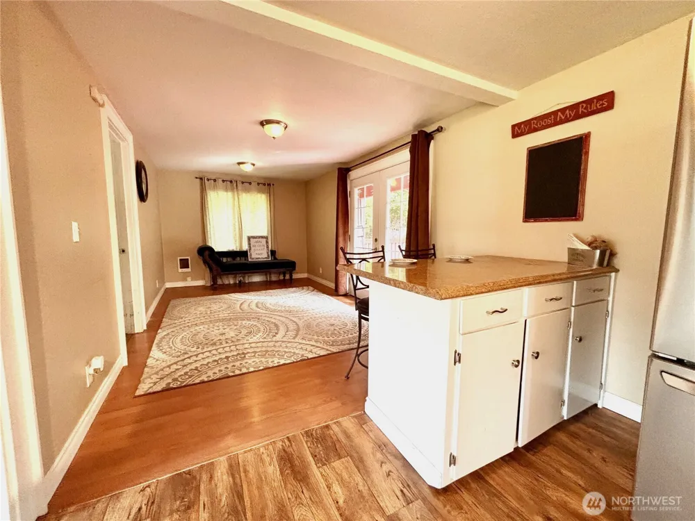 202 Old Hill Road Aberdeen, WA 98520