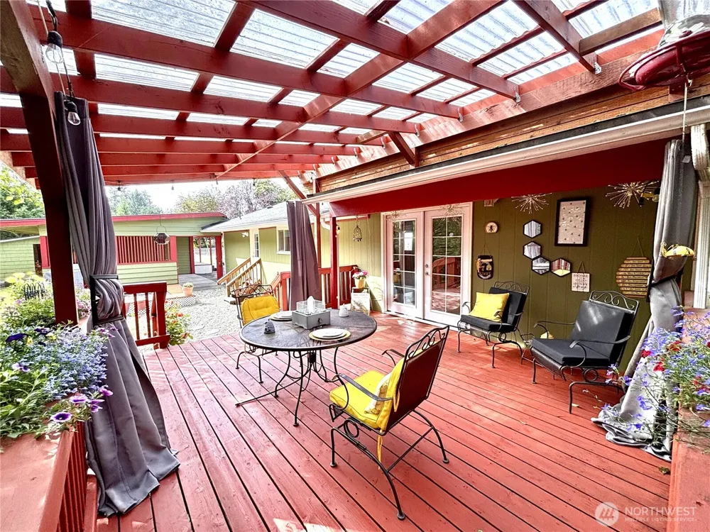 202 Old Hill Road Aberdeen, WA 98520