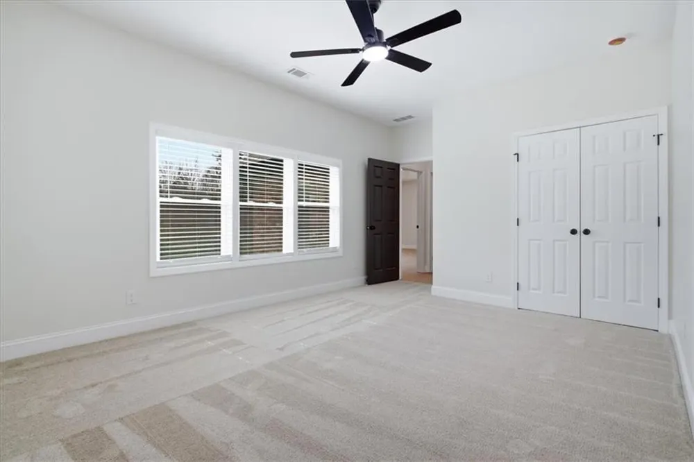 4911 Lower Jersey Road Oxford, GA 30054