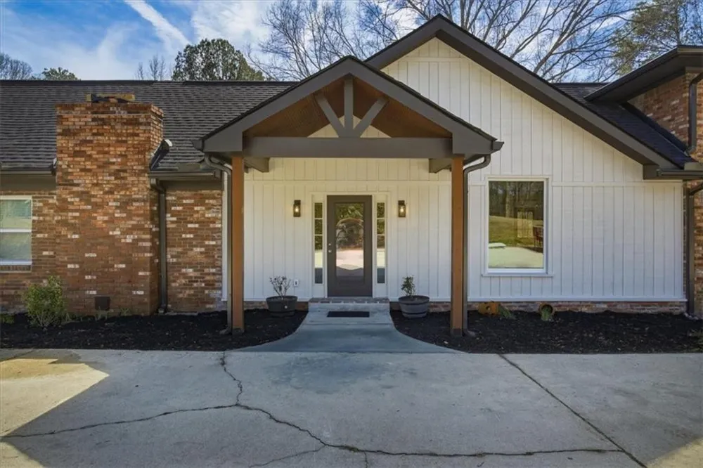 4911 Lower Jersey Road Oxford, GA 30054