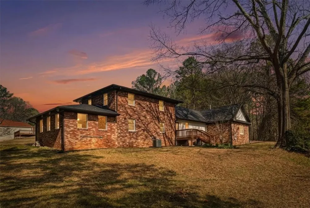 4911 Lower Jersey Road Oxford, GA 30054