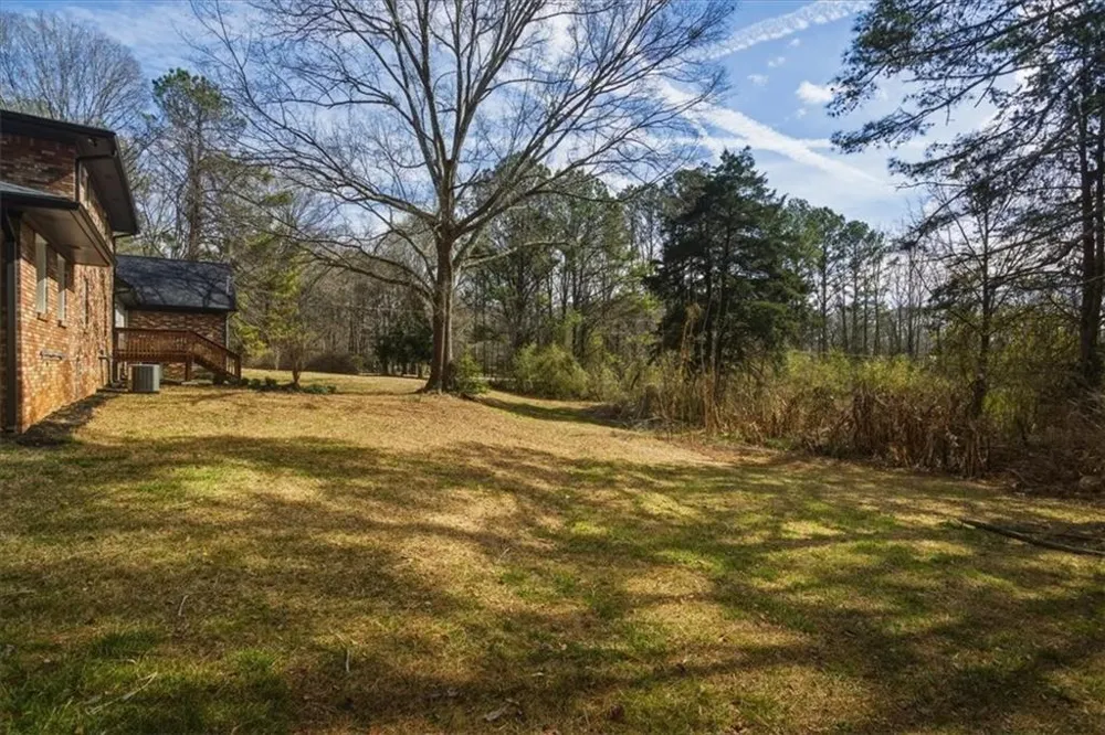 4911 Lower Jersey Road Oxford, GA 30054
