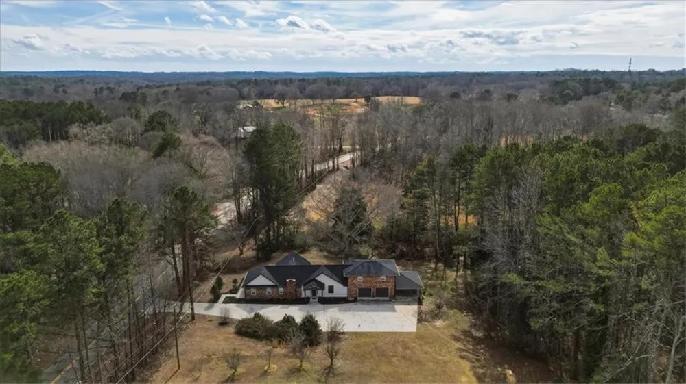 4911 Lower Jersey Road Oxford, GA 30054