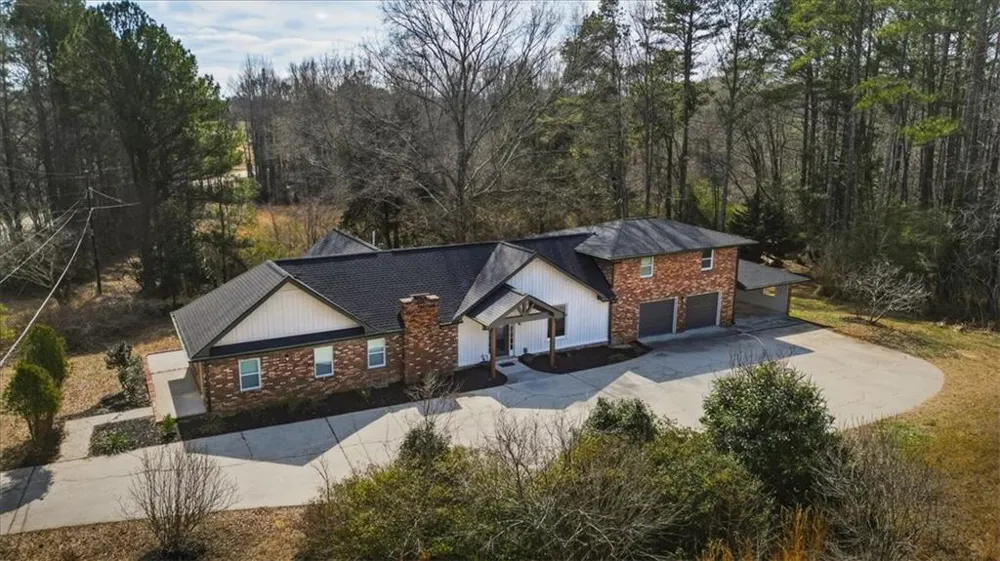 4911 Lower Jersey Road Oxford, GA 30054