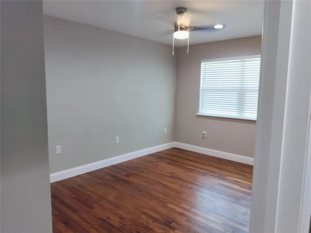 25405 COLMAR AVENUE Mount Plymouth, FL 32776