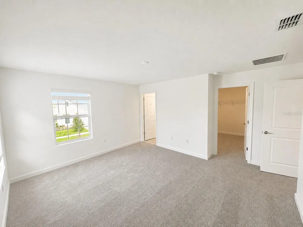 5665 QUIET PALM LOOP #6 St Cloud, FL 34771