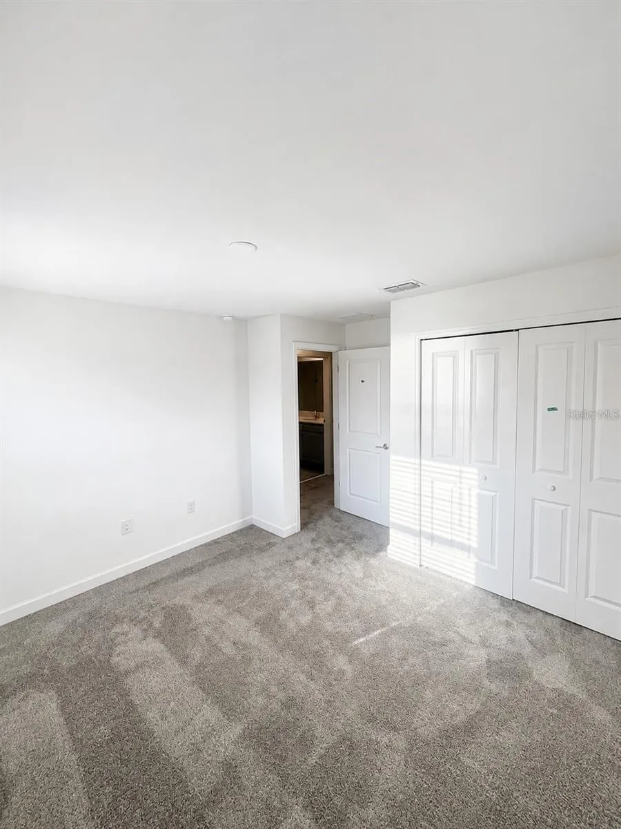 5665 QUIET PALM LOOP #6 St Cloud, FL 34771