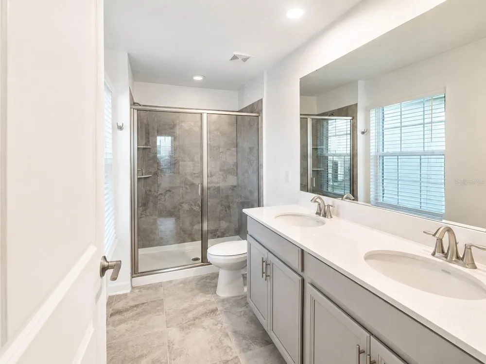 5665 QUIET PALM LOOP #6 St Cloud, FL 34771