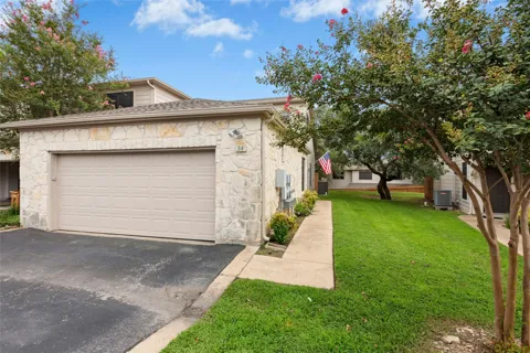 7500 Shadowridge Run #34