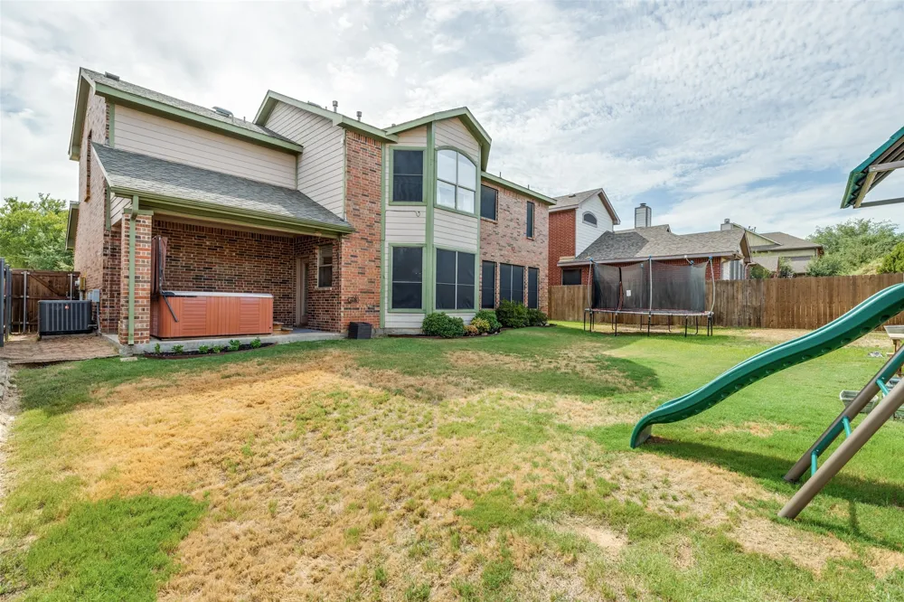 4222 Boxwood Drive Denton, TX 76208