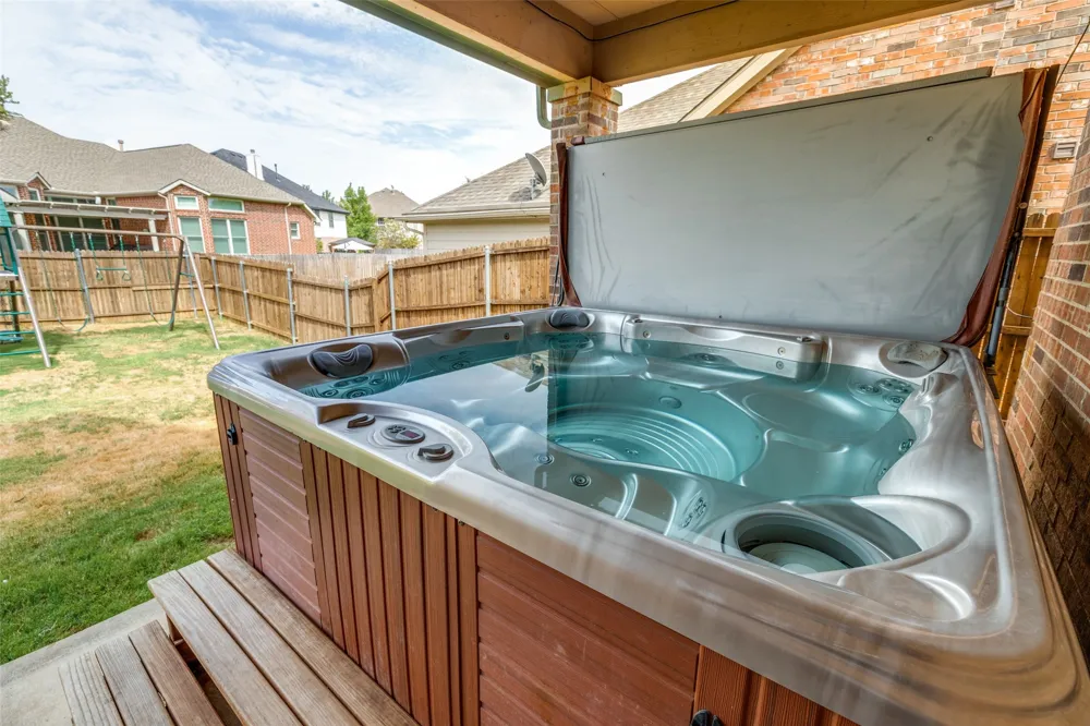 4222 Boxwood Drive Denton, TX 76208
