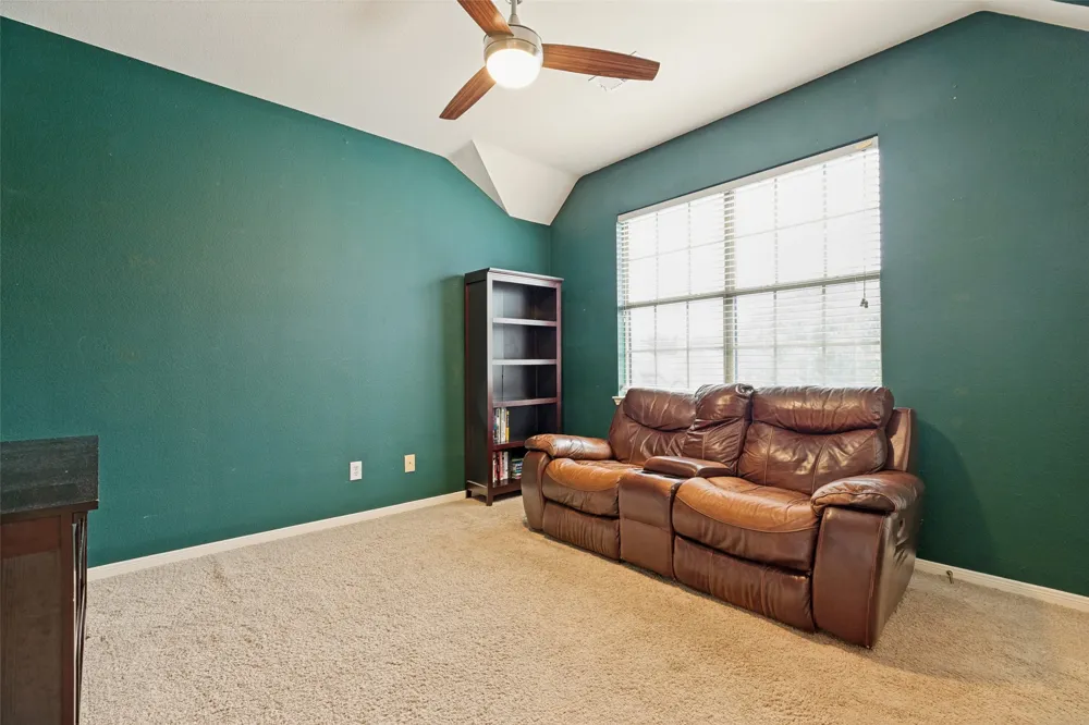 4222 Boxwood Drive Denton, TX 76208