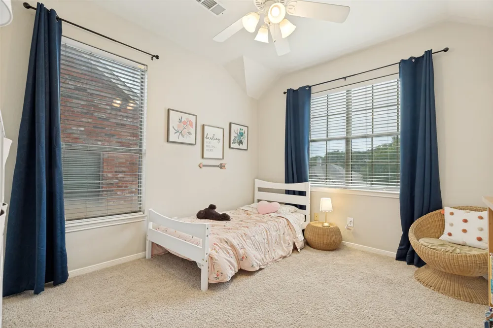 4222 Boxwood Drive Denton, TX 76208