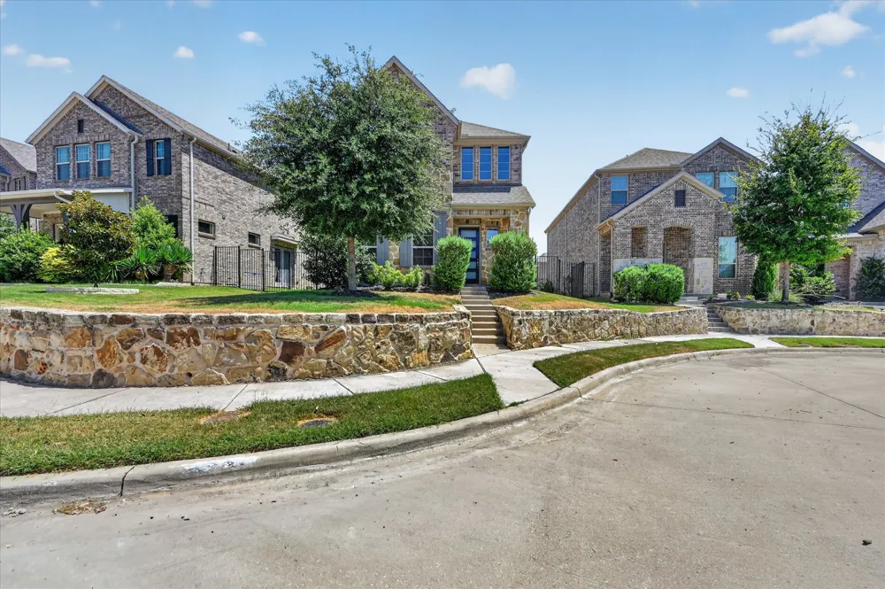 1381 Elaine Drive Allen, TX 75013