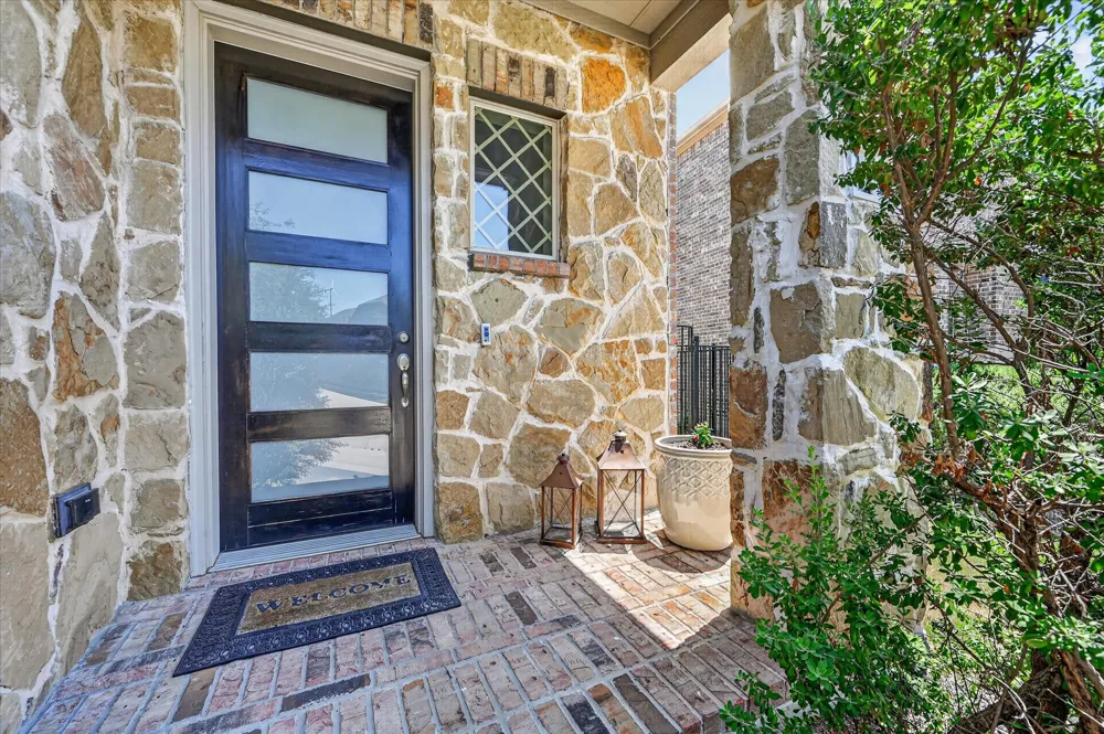 1381 Elaine Drive Allen, TX 75013