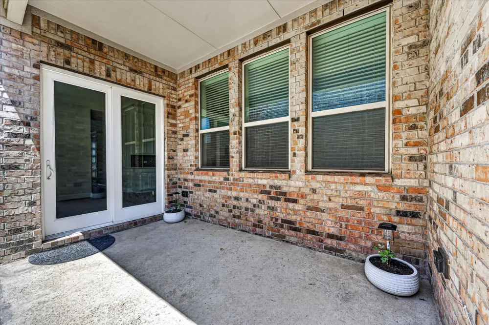 1381 Elaine Drive Allen, TX 75013