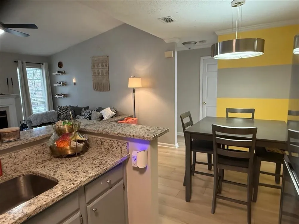 324 Granville Court Sandy Springs, GA 30328