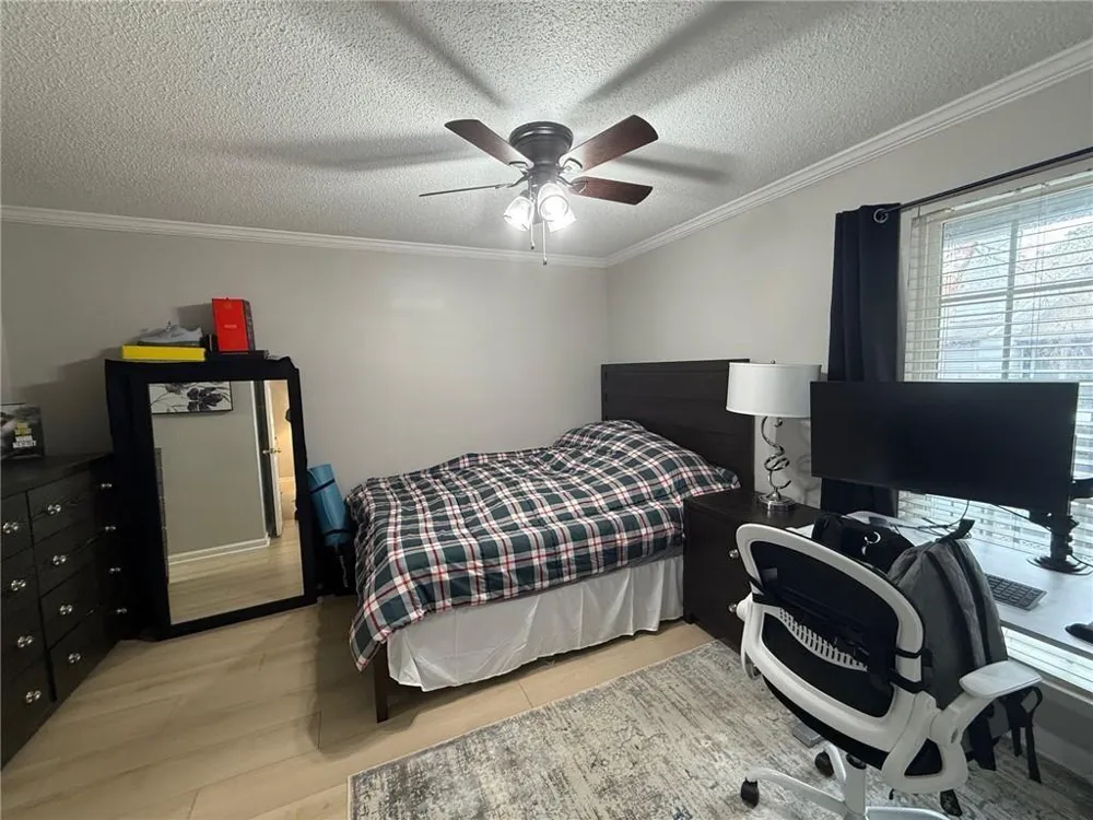 324 Granville Court Sandy Springs, GA 30328
