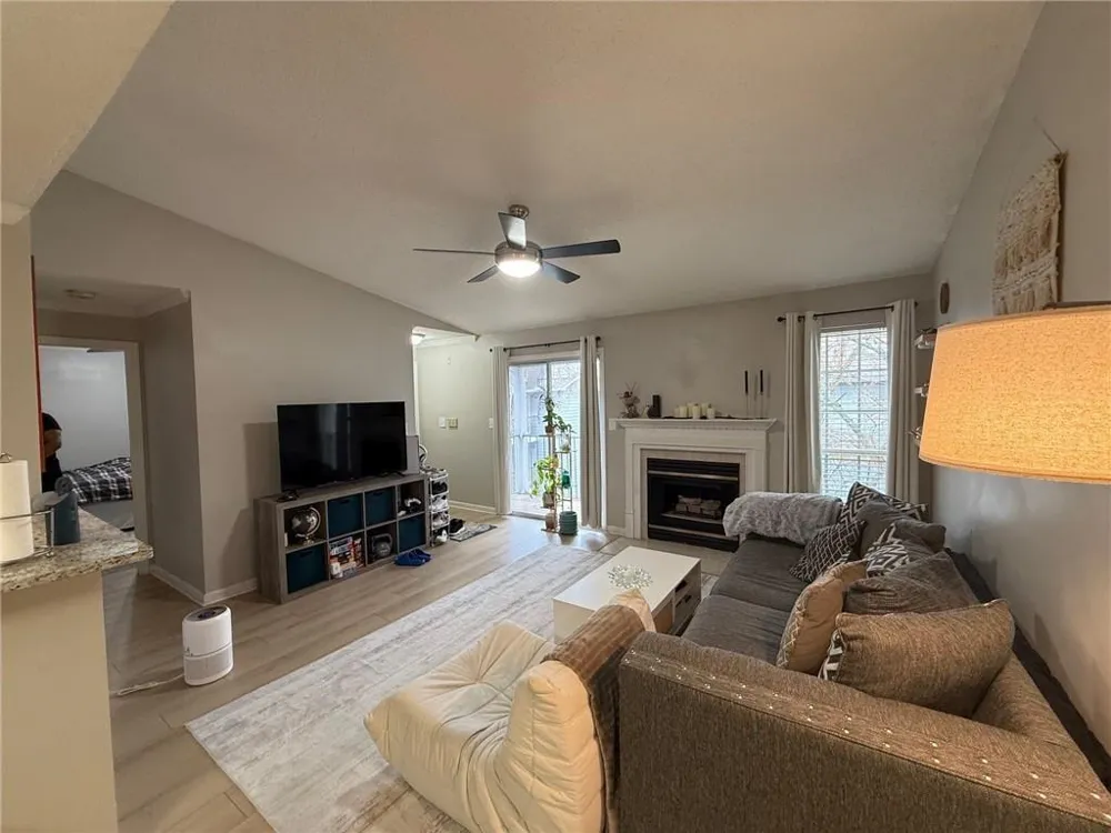 324 Granville Court Sandy Springs, GA 30328