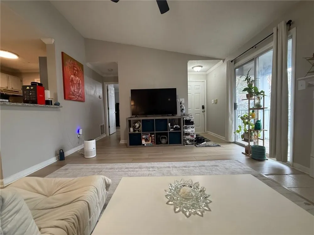 324 Granville Court Sandy Springs, GA 30328