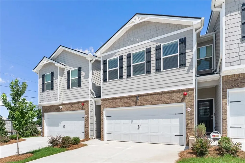 11516 Kimberly Way #28 Hampton, GA 30228