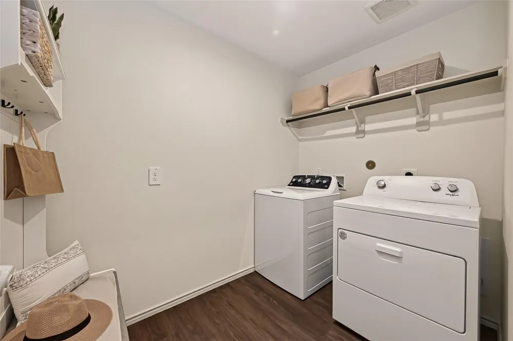 9713 Wall Street Texas City, TX 77591