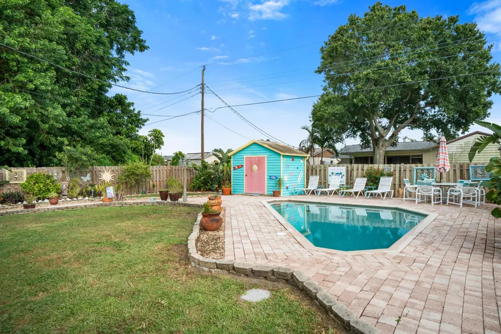 2330 SE Madison Street Stuart, FL 34997