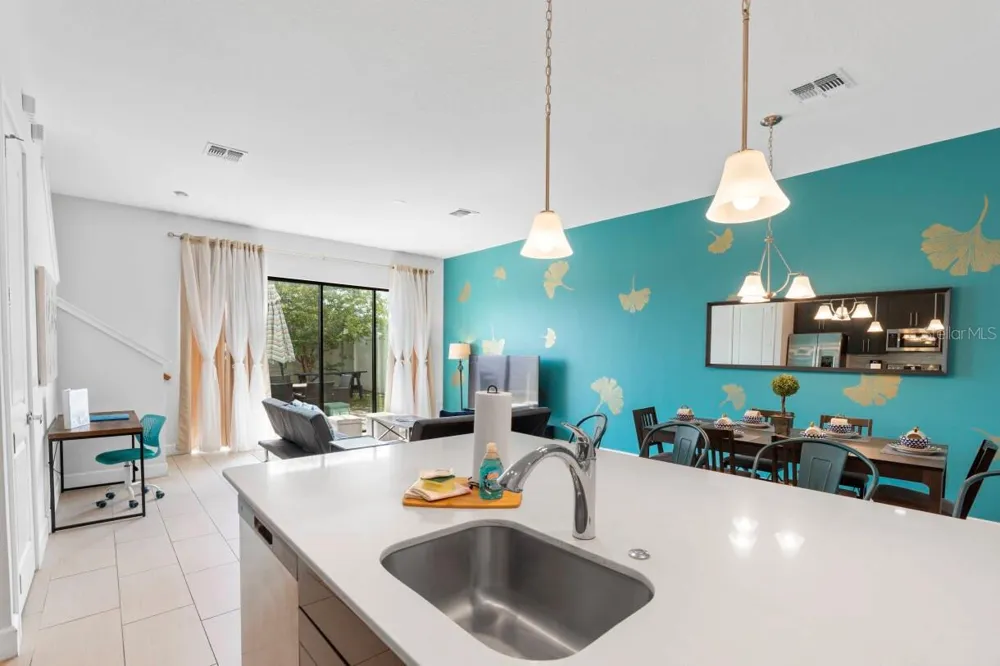 184 VILLA DOMANI CIRCLE Davenport, FL 33896