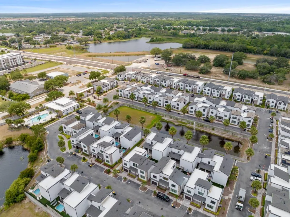 184 VILLA DOMANI CIRCLE Davenport, FL 33896