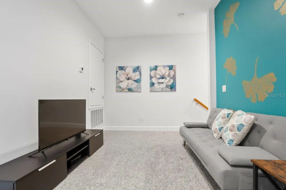 184 VILLA DOMANI CIRCLE Davenport, FL 33896
